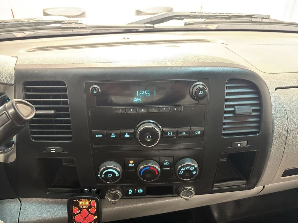 Used 2012 Chevrolet Silverado 3500 W/T w/ Snow Plow Prep Package image 31