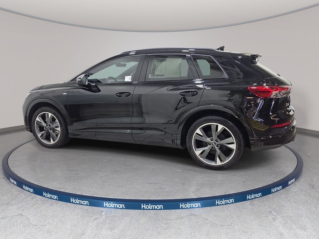 Used 2024 Audi Q4 e-tron Premium Plus w/ Premium Plus AWD/4WD image 9