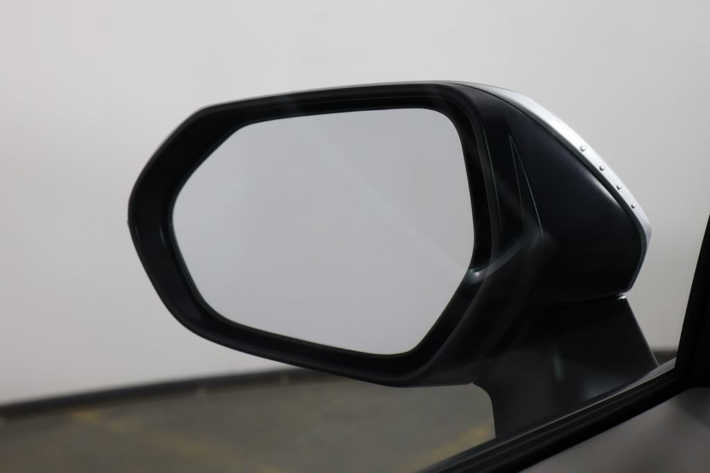Used 2025 Toyota Corolla LE FWD image 38