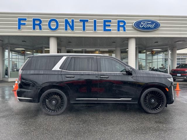 Used 2021 Cadillac Escalade Premium Luxury Platinum image 2