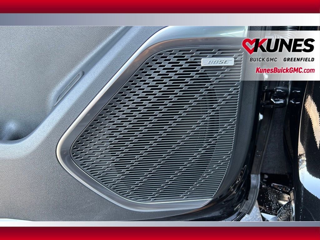 New 2026 Buick Enclave Sport Touring w/ LPO, Floor Liner Package image 25