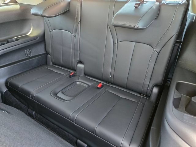 Certified 2026 INFINITI QX60 Luxe w/ Cargo Package AWD/4WD image 18