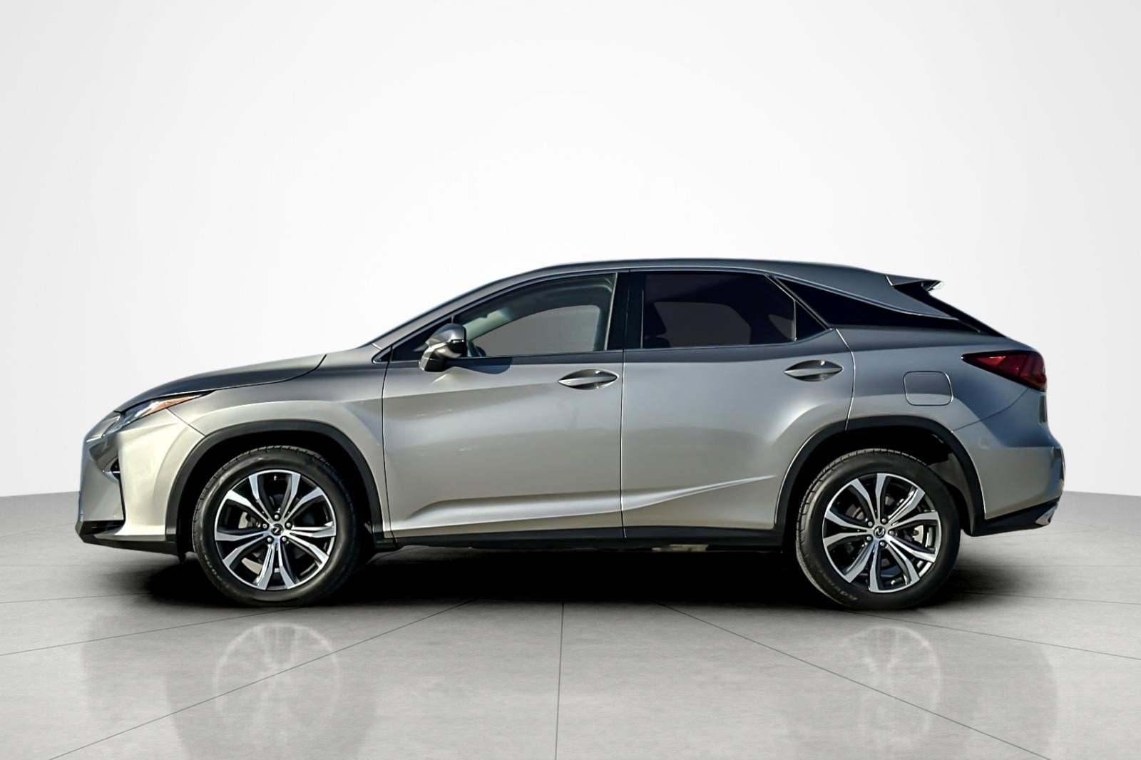 Used 2018 Lexus RX 350 AWD w/ Premium Package image 2