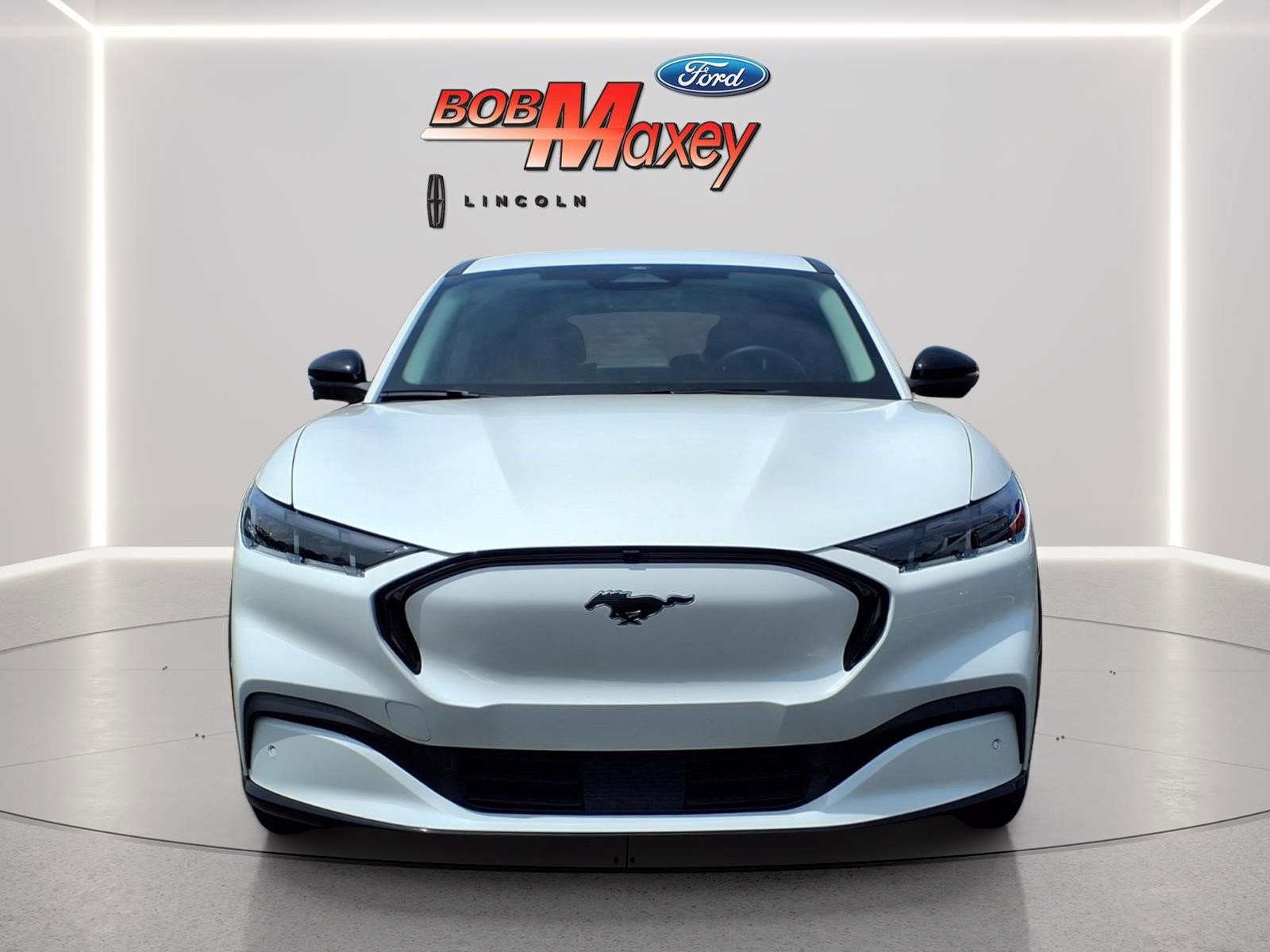 Used 2024 Ford Mustang Mach-E Premium AWD/4WD image 2