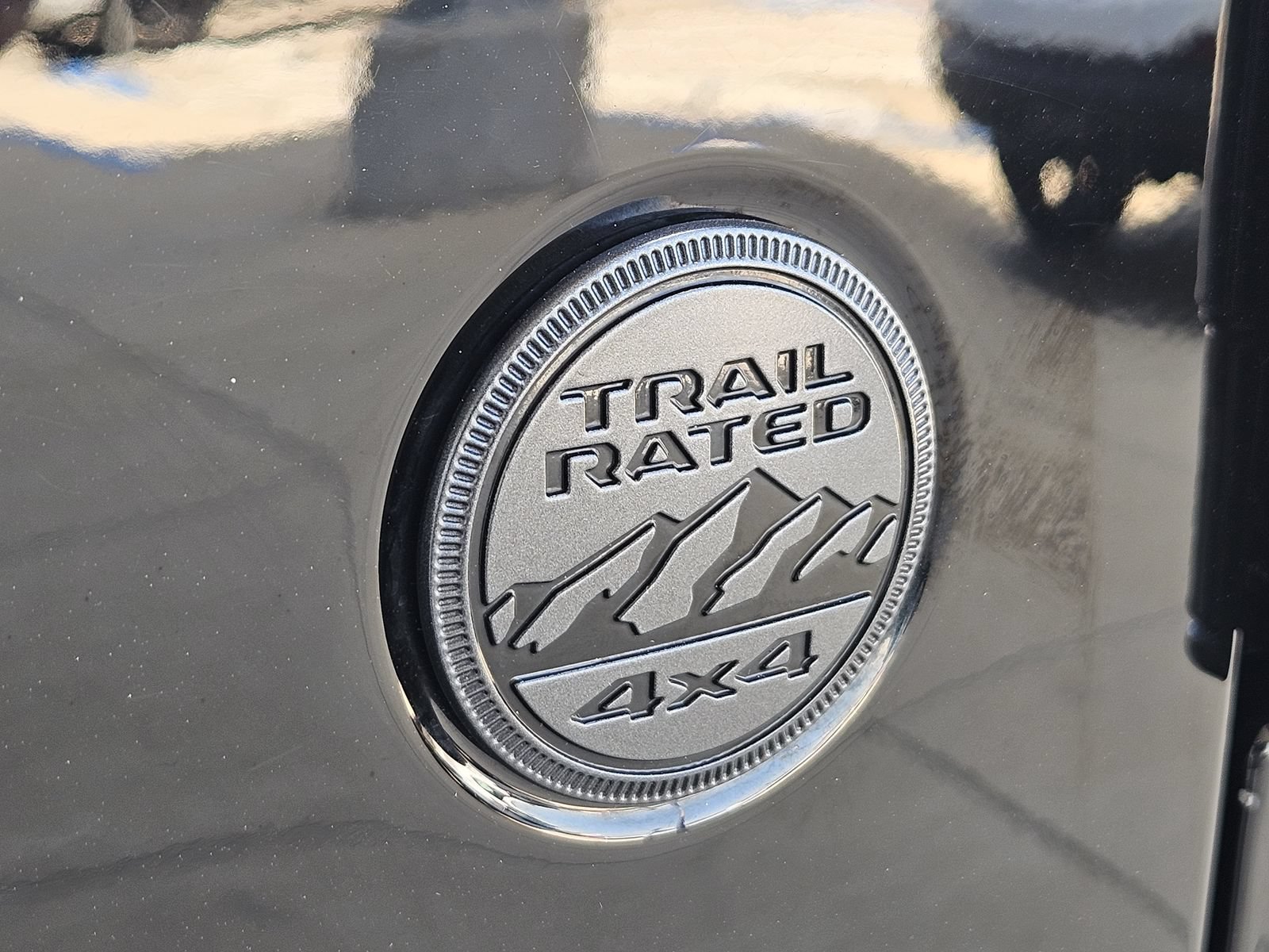 Used 2024 Jeep Gladiator Sport AWD/4WD image 16