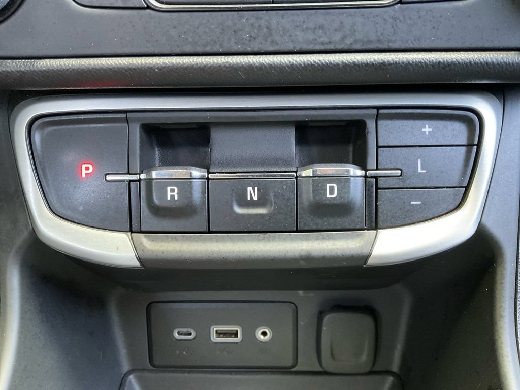 Used 2022 GMC Terrain SLE w/ Elevation Edition AWD/4WD image 37