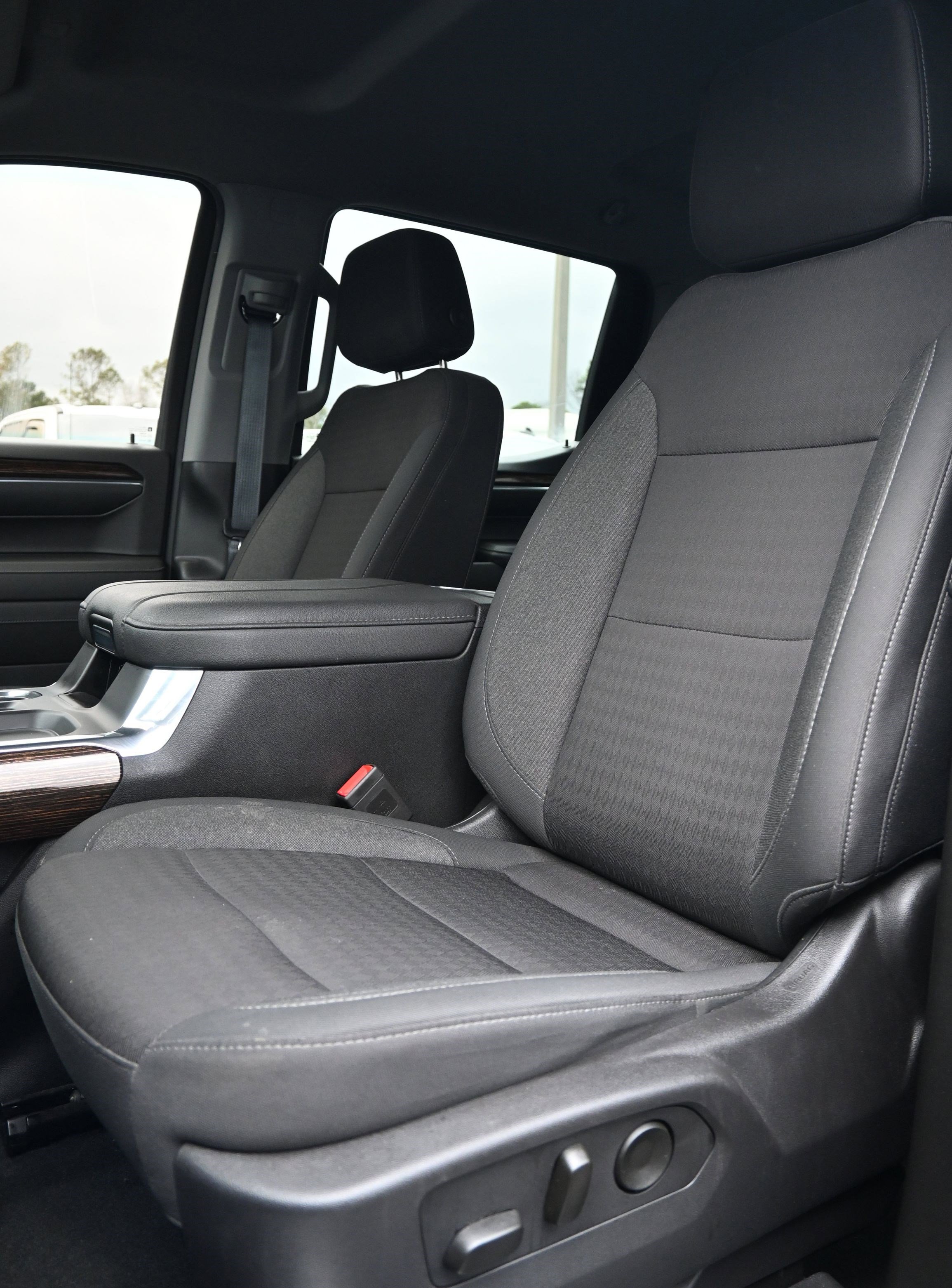 Used 2024 GMC Sierra 1500 Elevation w/ X31 Off-Road Package image 17