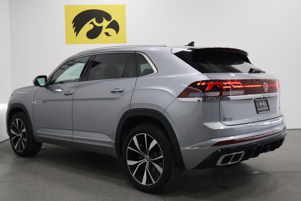 Used 2024 Volkswagen Atlas Cross Sport SEL Premium R-Line AWD/4WD image 9