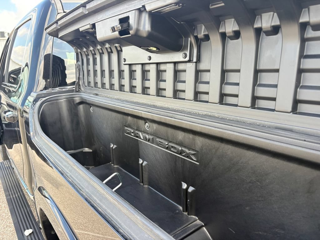Used 2025 RAM 1500 Tungsten AWD/4WD image 23