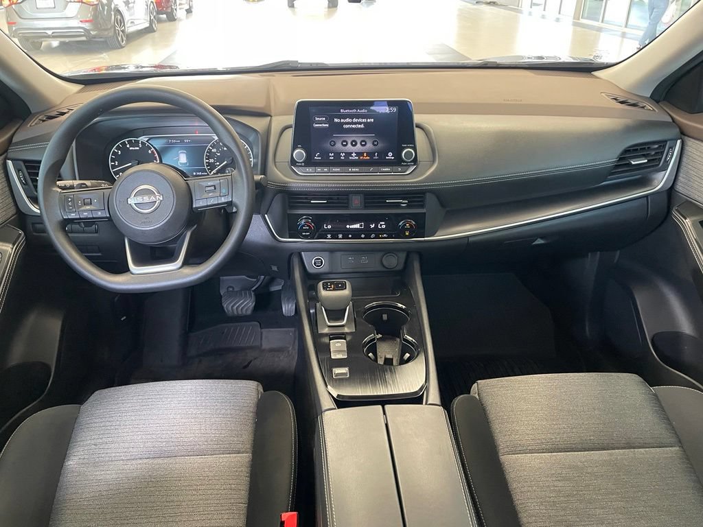 Certified 2023 Nissan Rogue SV FWD image 10