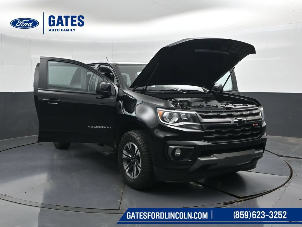 Used 2022 Chevrolet Colorado Z71 w/ Safety Package AWD/4WD image 55