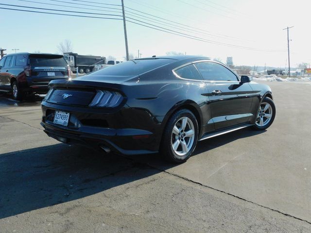 Used 2019 Ford Mustang Coupe image 6