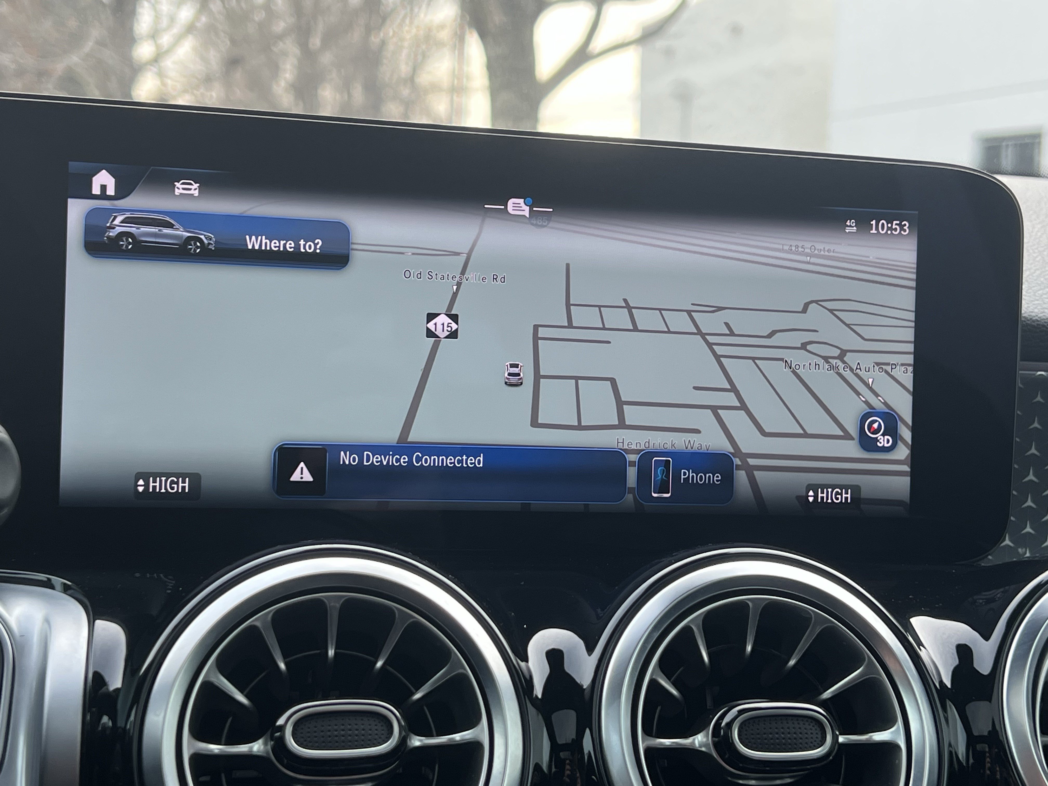 Used 2024 Mercedes-Benz GLB 250 4MATIC image 24