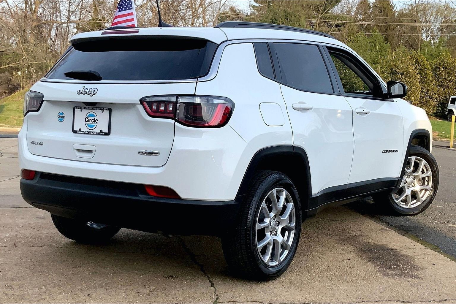 Certified 2022 Jeep Compass Latitude AWD/4WD image 12