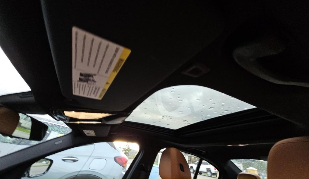 Used 2026 BMW 330i Sedan image 14