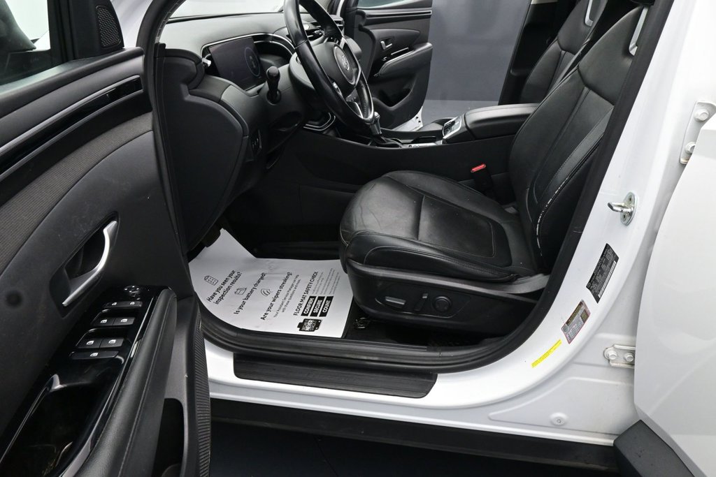 Used 2022 Hyundai Tucson SEL w/ Convenience + Premium Package FWD image 17