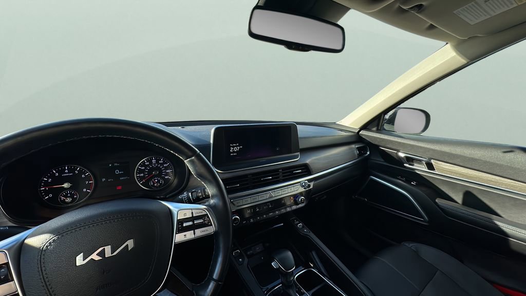 Used 2022 Kia Telluride EX w/ EX Premium Package image 10