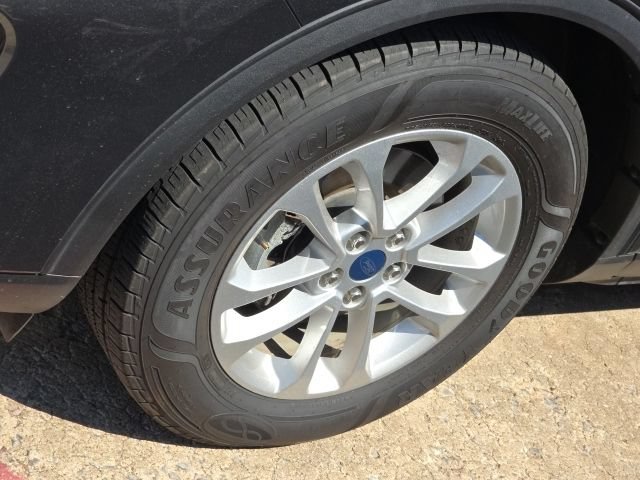 Used 2020 Ford Escape SE FWD image 10