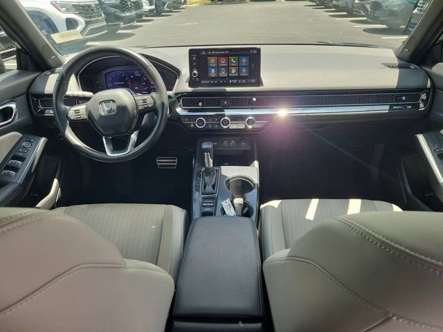 Certified 2022 Honda Civic Sport Touring image 2