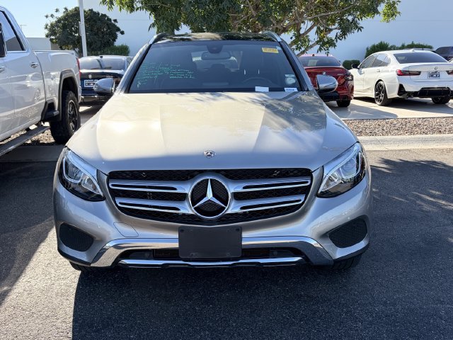Used 2019 Mercedes-Benz GLC 300 4MATIC image 2