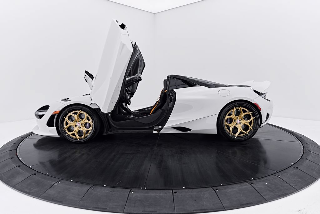 Used 2025 McLaren 750S Spider RWD image 25