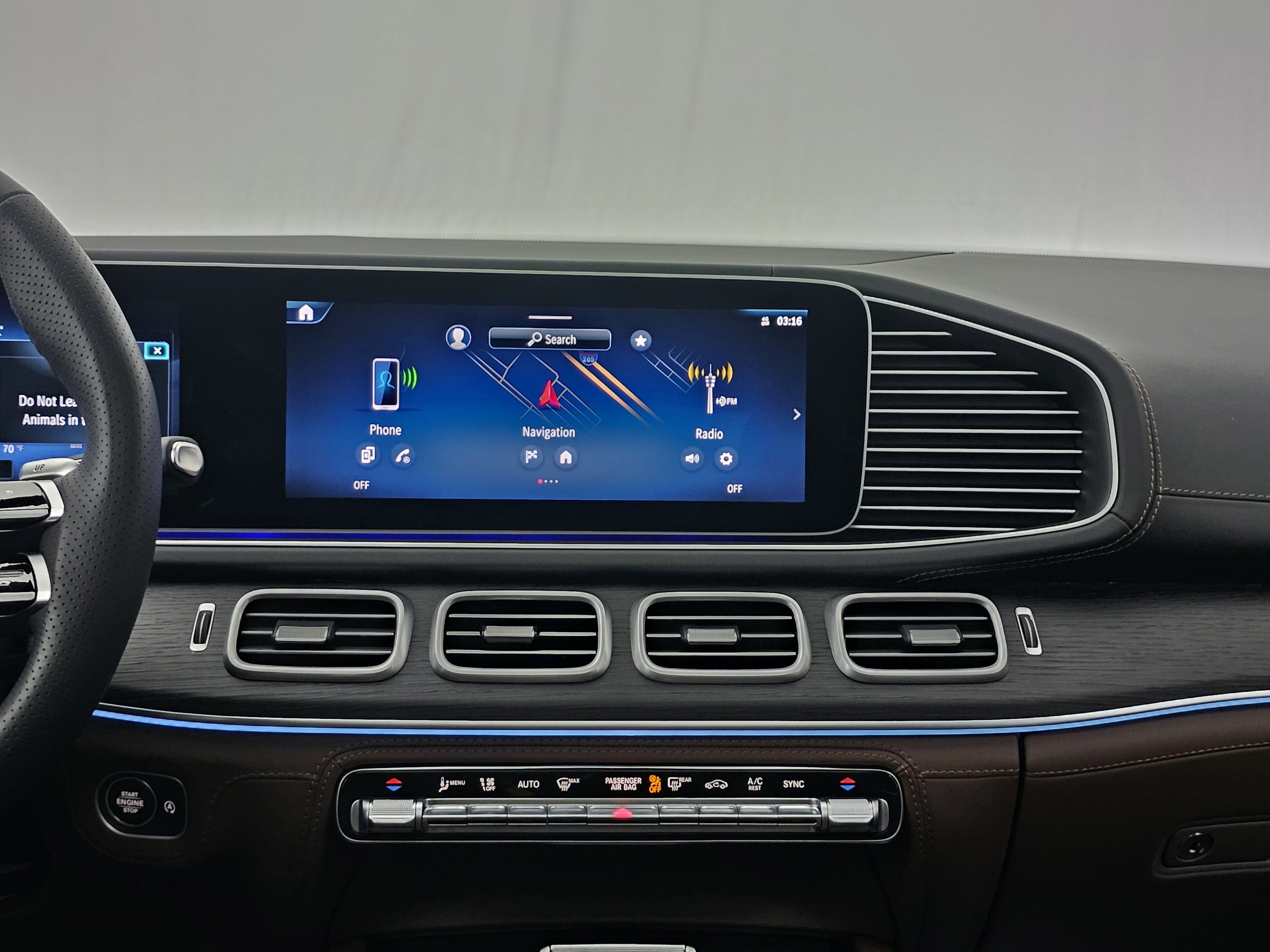 Certified 2025 Mercedes-Benz GLE 53 AMG 4MATIC image 40