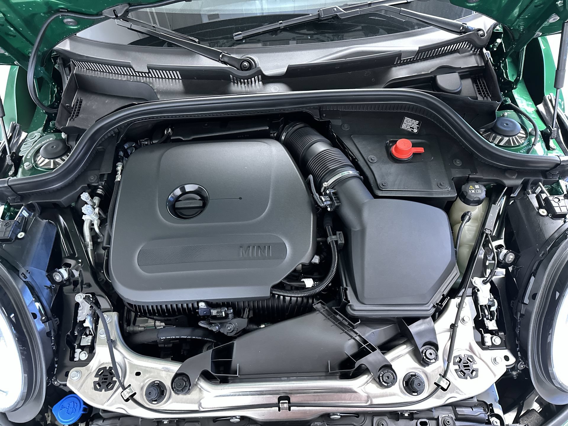Used 2026 MINI Cooper 2-Door Hardtop FWD image 27