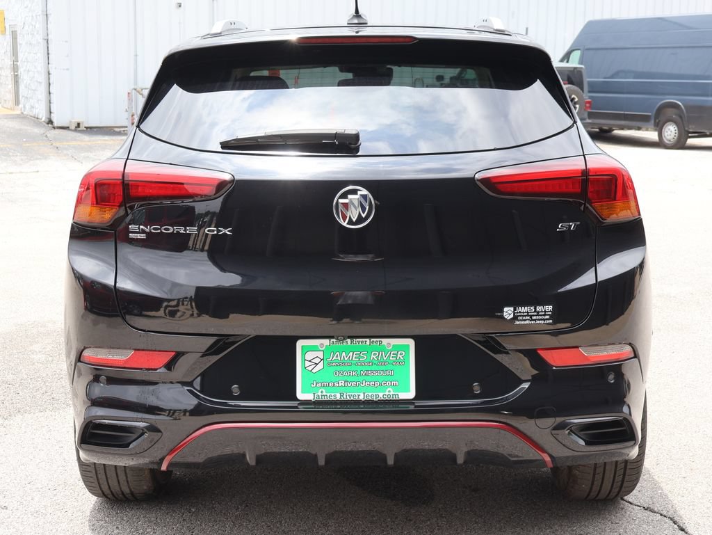 Used 2023 Buick Encore GX Essence w/ Advanced Technology Package AWD/4WD image 4