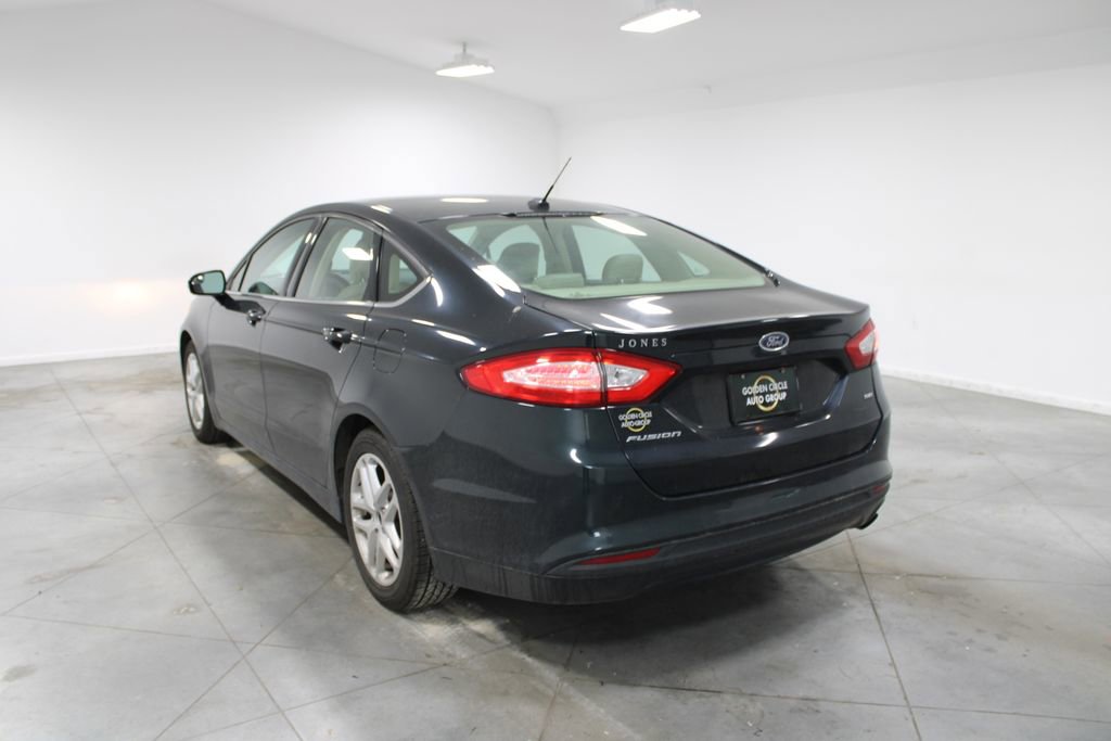 Used 2014 Ford Fusion SE FWD image 7