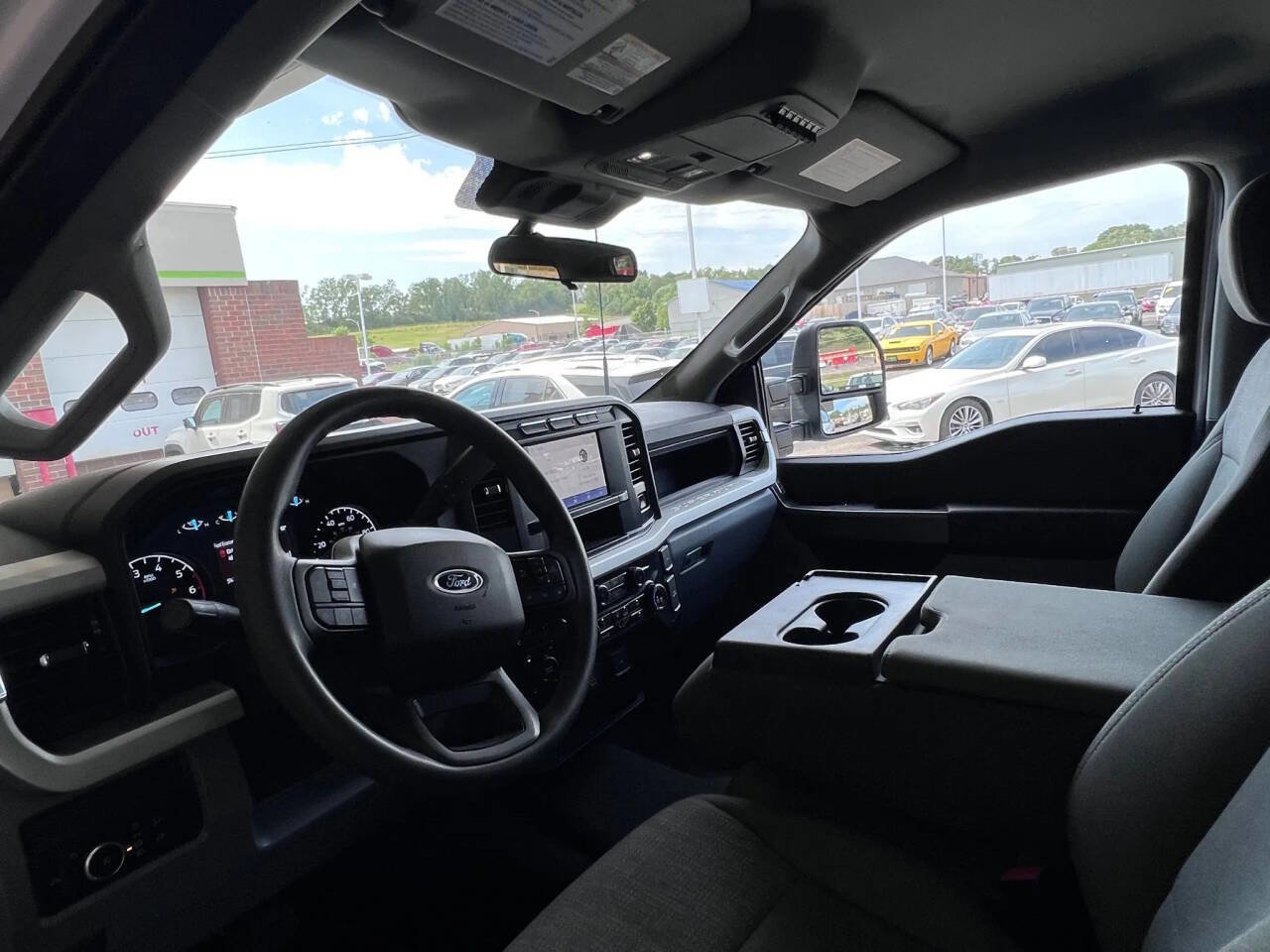 Used 2024 Ford F250 XLT w/ FX4 Off-Road Package image 12