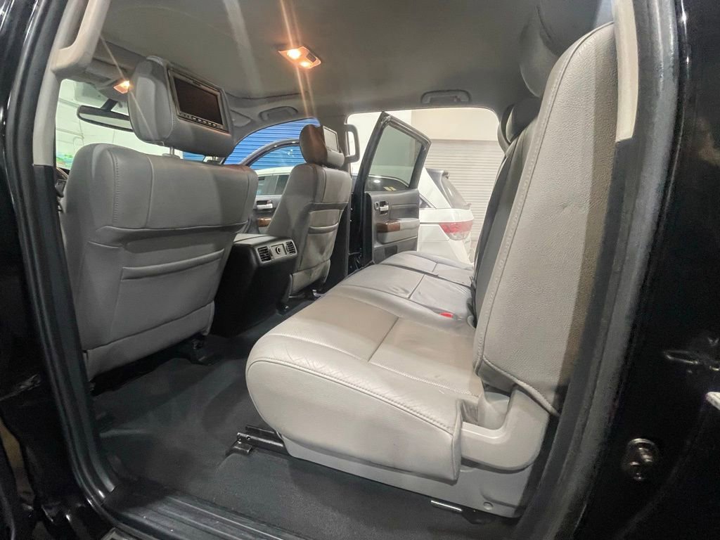 Used 2013 Toyota Tundra Platinum image 28