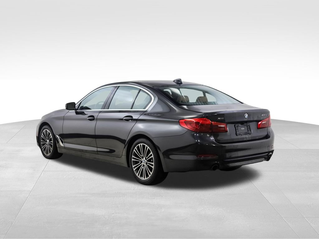Used 2019 BMW 530i xDrive w/ Convenience Package image 3