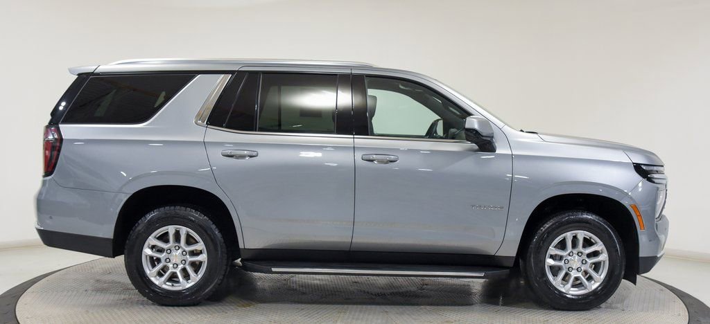 Used 2025 Chevrolet Tahoe LT image 14