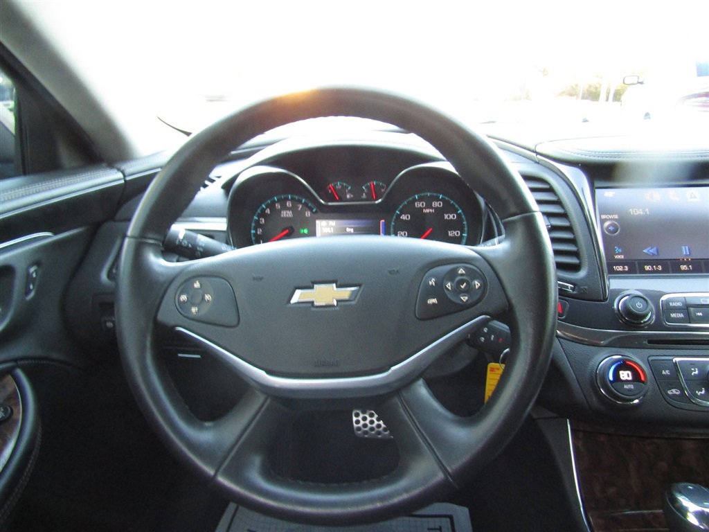 Used 2014 Chevrolet Impala LT image 27