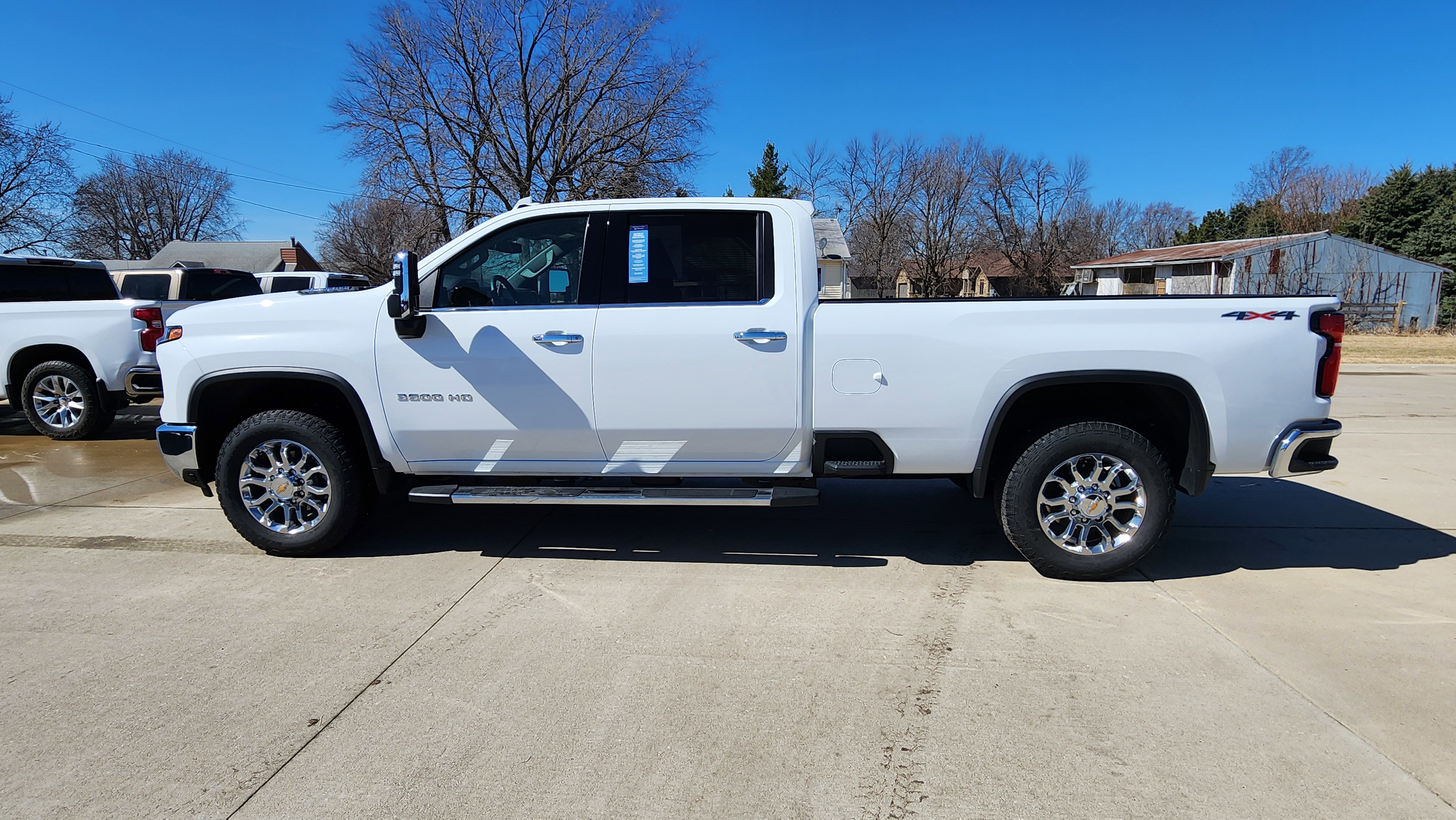 Certified 2025 Chevrolet Silverado 3500 LTZ image 9