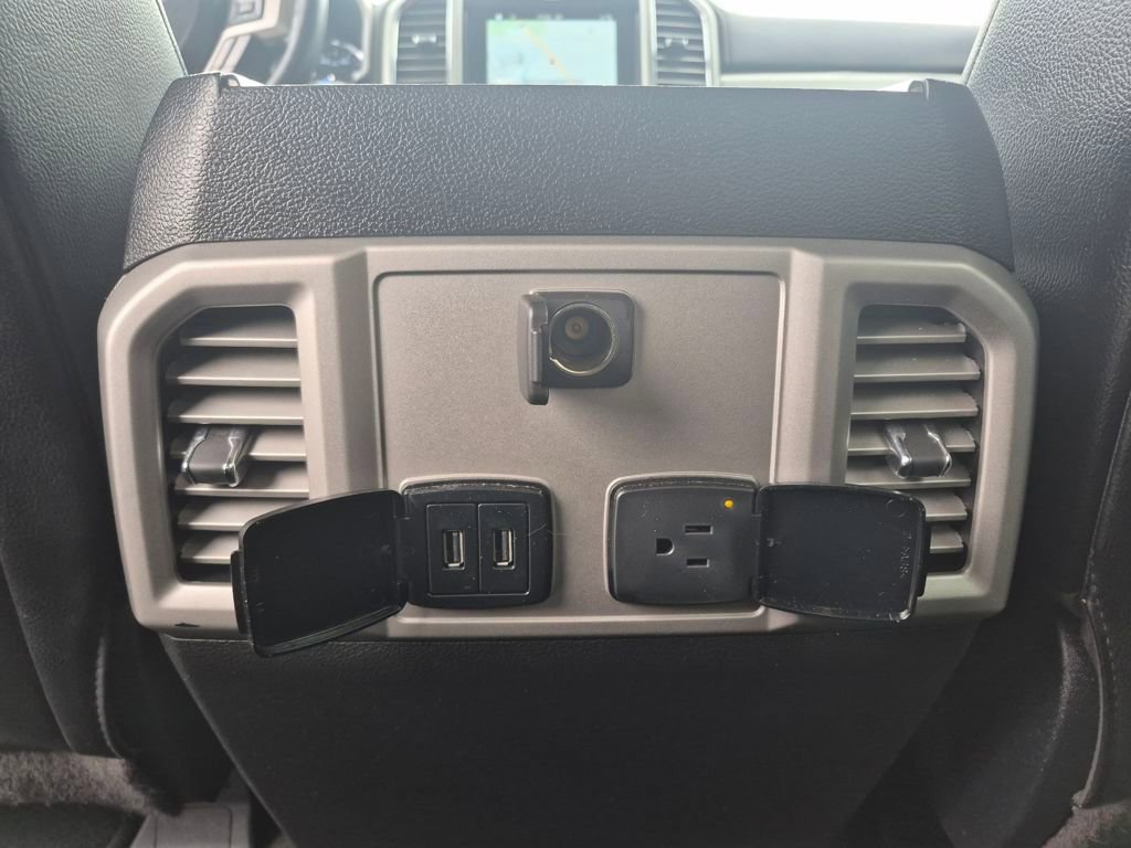 Used 2017 Ford F250 Lariat w/ Lariat Value Package image 16