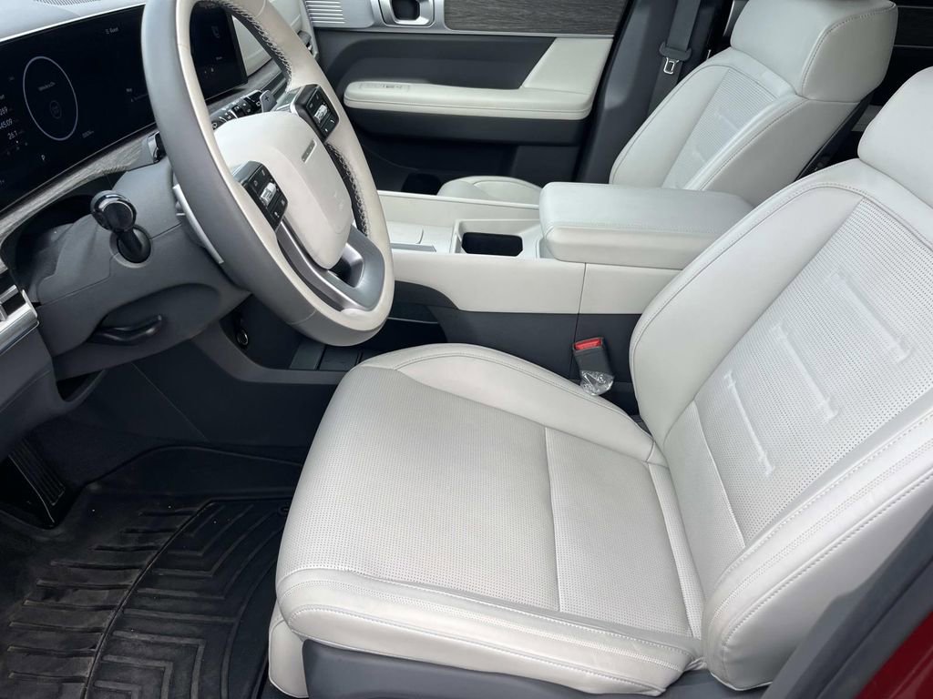 Used 2024 Hyundai Santa Fe Calligraphy FWD image 21