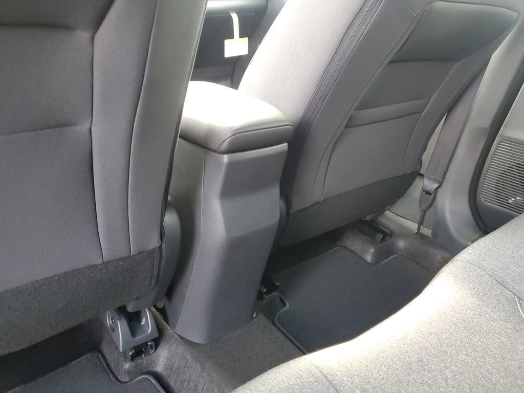 Used 2025 Nissan Kicks SV image 12