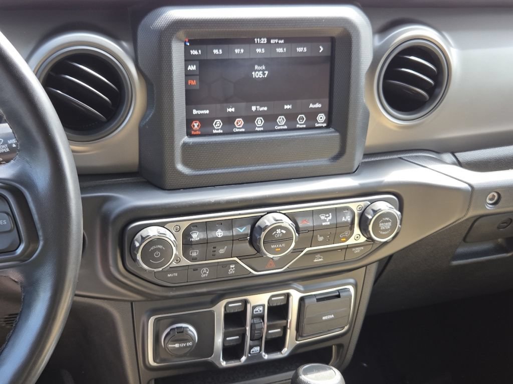 Used 2022 Jeep Wrangler Unlimited Sport AWD/4WD image 30