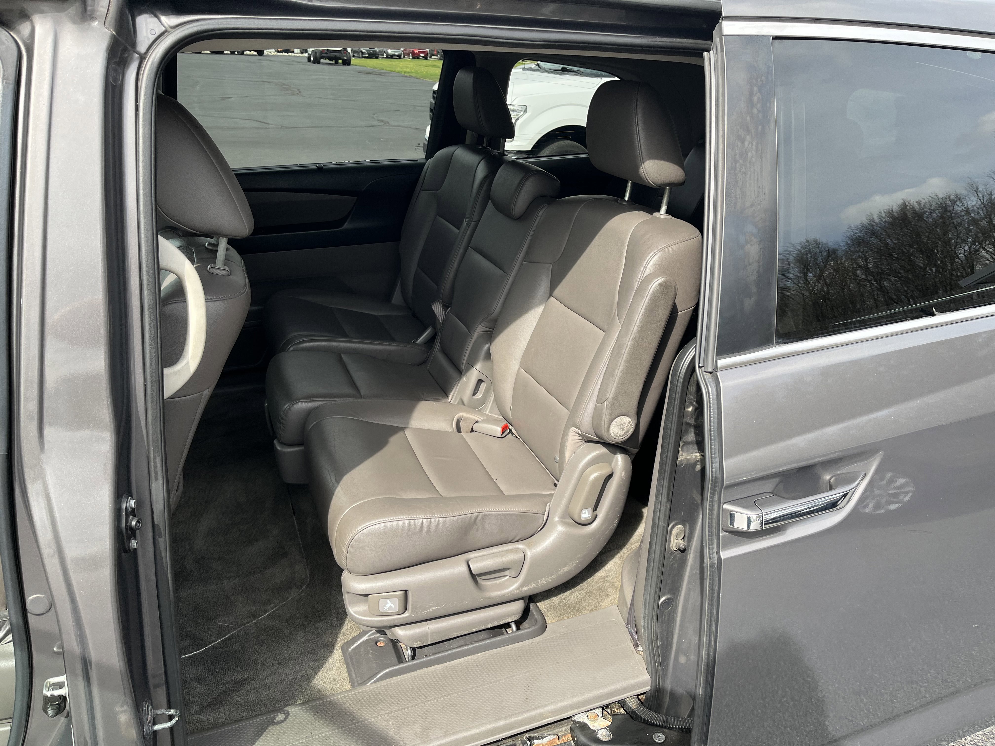 Used 2013 Honda Odyssey EX-L image 16