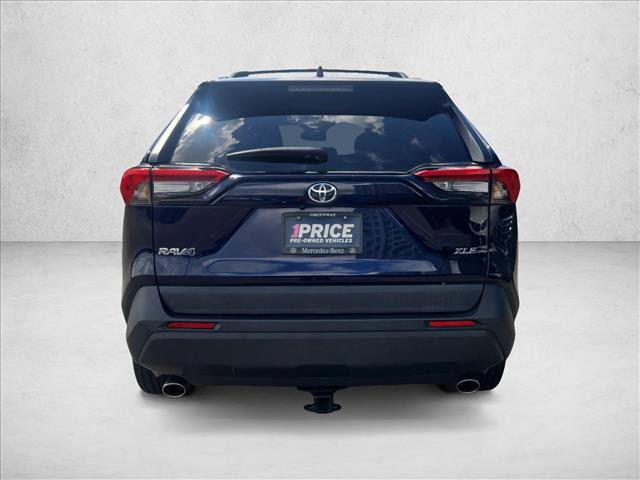 Used 2020 Toyota RAV4 XLE w/ Convenience Package video 3