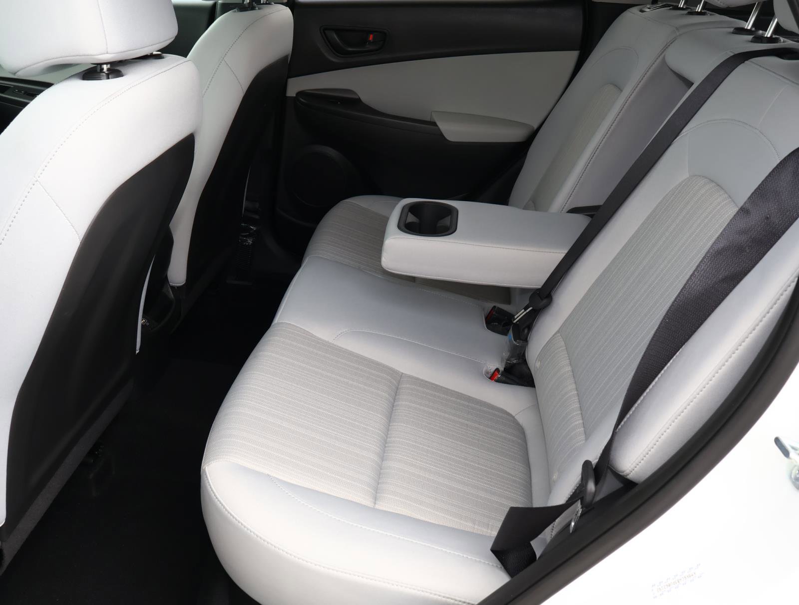 Used 2023 Hyundai Kona SEL w/ Cargo Package image 20