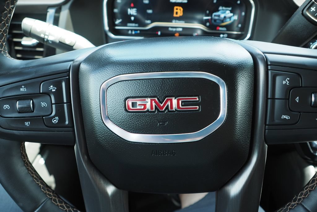 Used 2025 GMC Sierra 3500 AT4 w/ AT4 Premium Plus Package AWD/4WD image 30