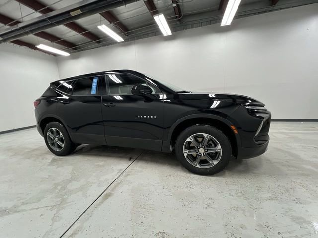 Certified 2025 Chevrolet Blazer LT image 9