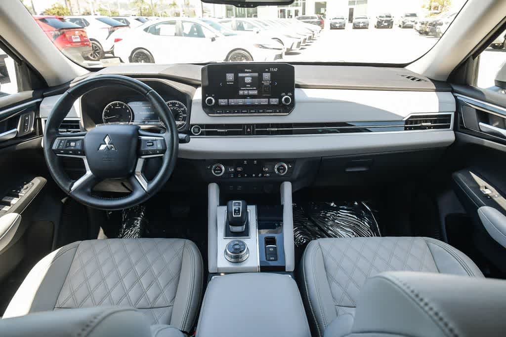 Used 2022 Mitsubishi Outlander SEL FWD image 14