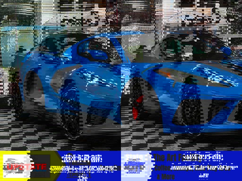 Used 2020 Chevrolet Corvette Stingray Preferred Cpe w/ 2LT Preferred Equipment Group video 3