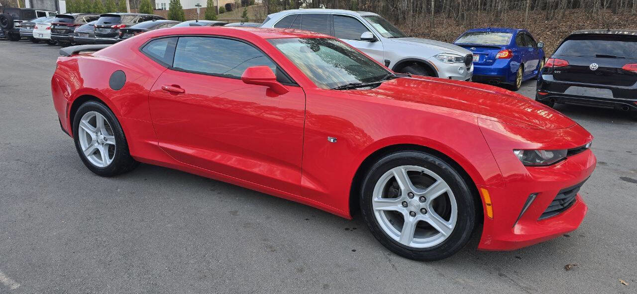 Used 2016 Chevrolet Camaro LT image 5