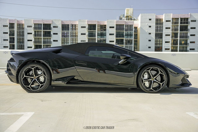 Used 2020 Lamborghini Huracan EVO AWD/4WD image 21