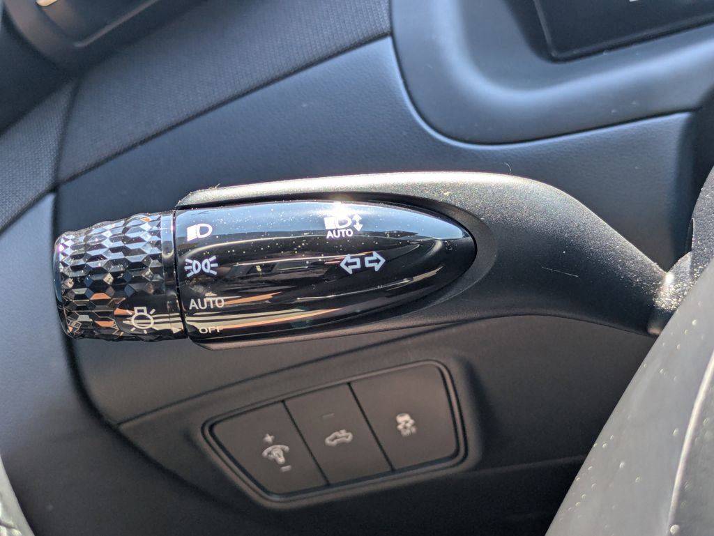 Used 2024 Hyundai Santa Cruz Limited image 31