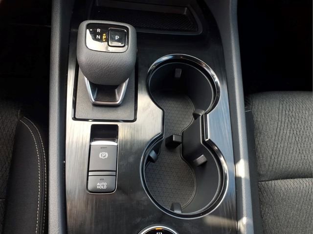 Used 2026 Nissan Rogue SV AWD/4WD image 16